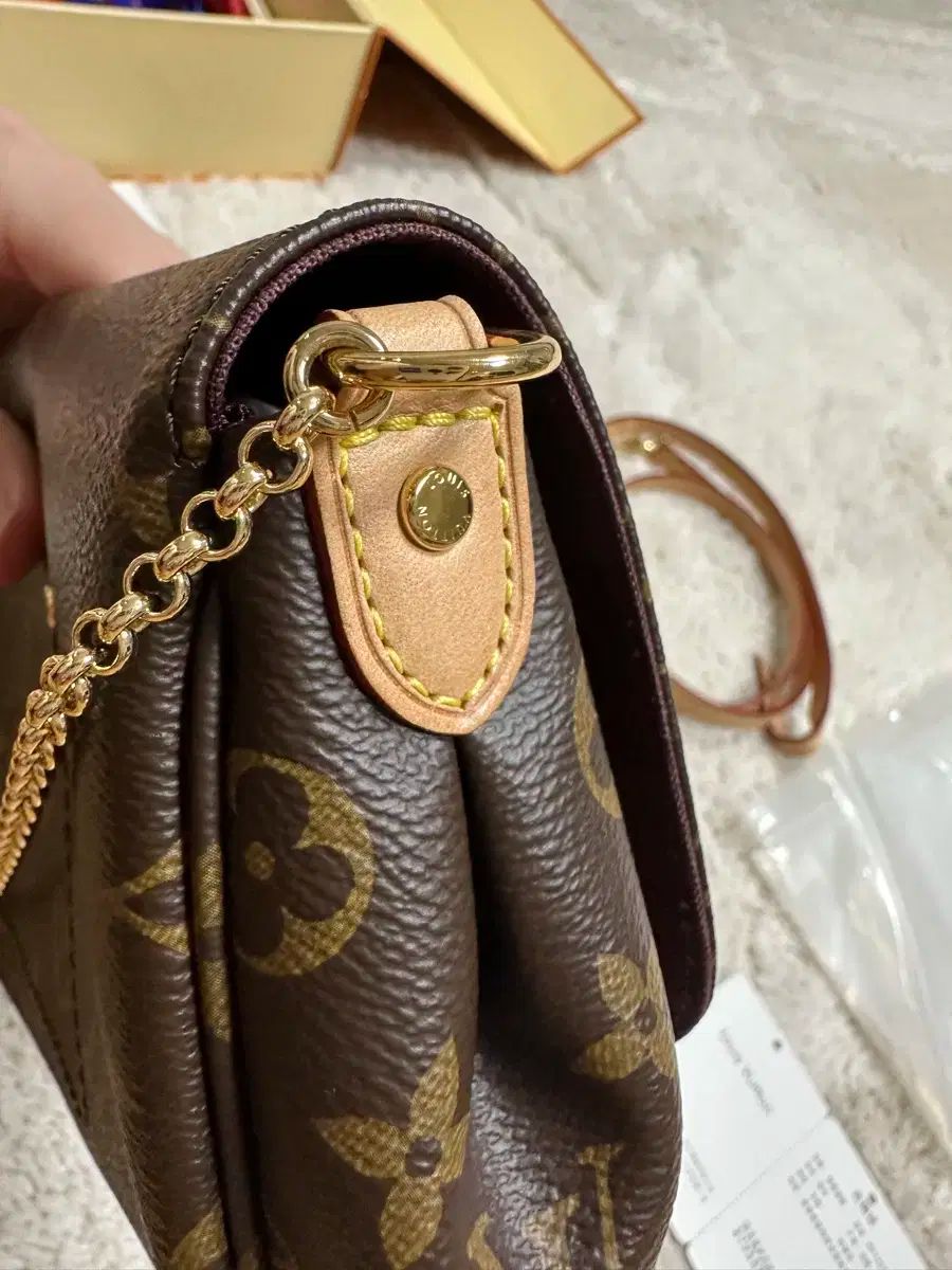 Vuitton ルイヴィトン