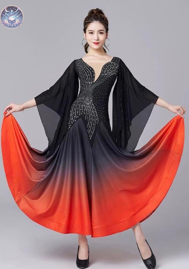 ストーン付き華やかワンピース