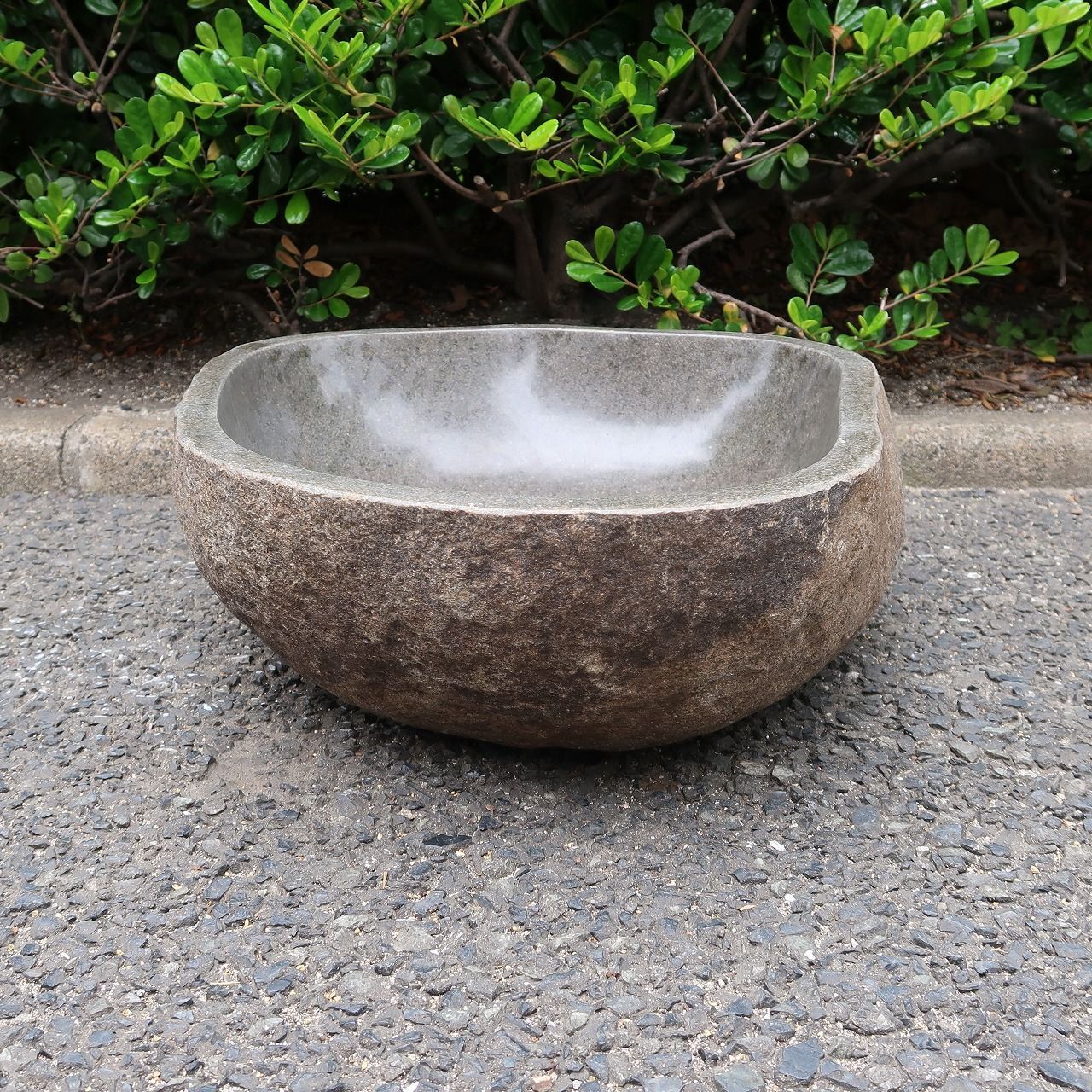 すいれん鉢