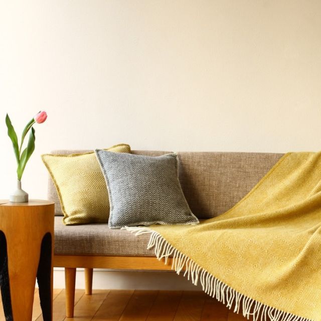 安い！かわいい！ KLIPPAN クリッパン | グースアイ 45x45cm yellow | クッションカバー 北欧 リビング インテリア