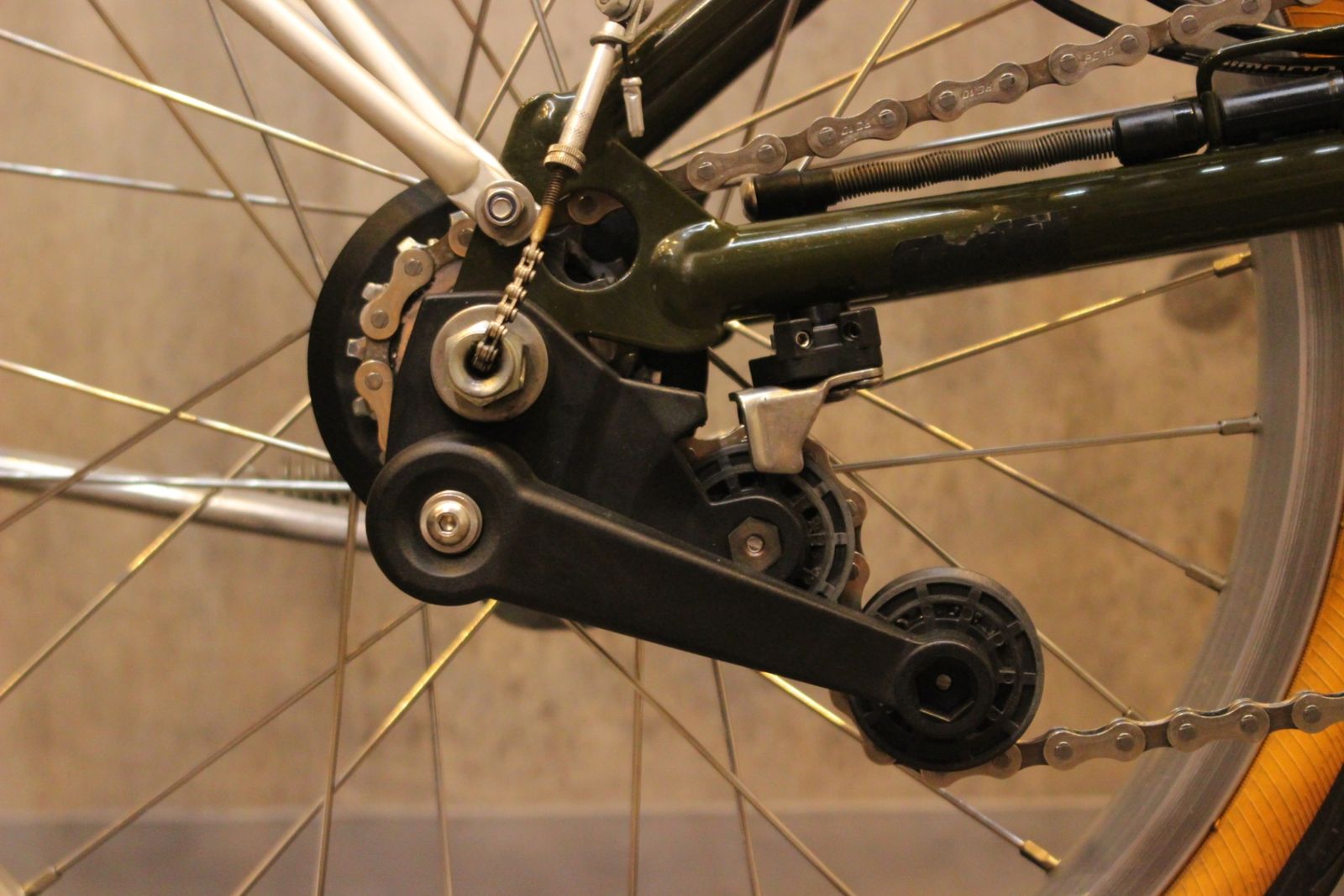 ブロンプトン BROMPTON M6L BARBOUR EDITION 16インチ ミニベロ 折りたたみ 小径車 名古屋店 BRIGHTFACE_UK