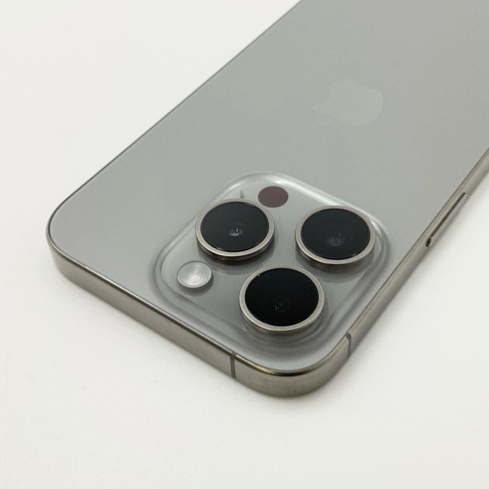iPhone 15 Pro 256GB ナチュラルチタニウム SIMフリー 超美品