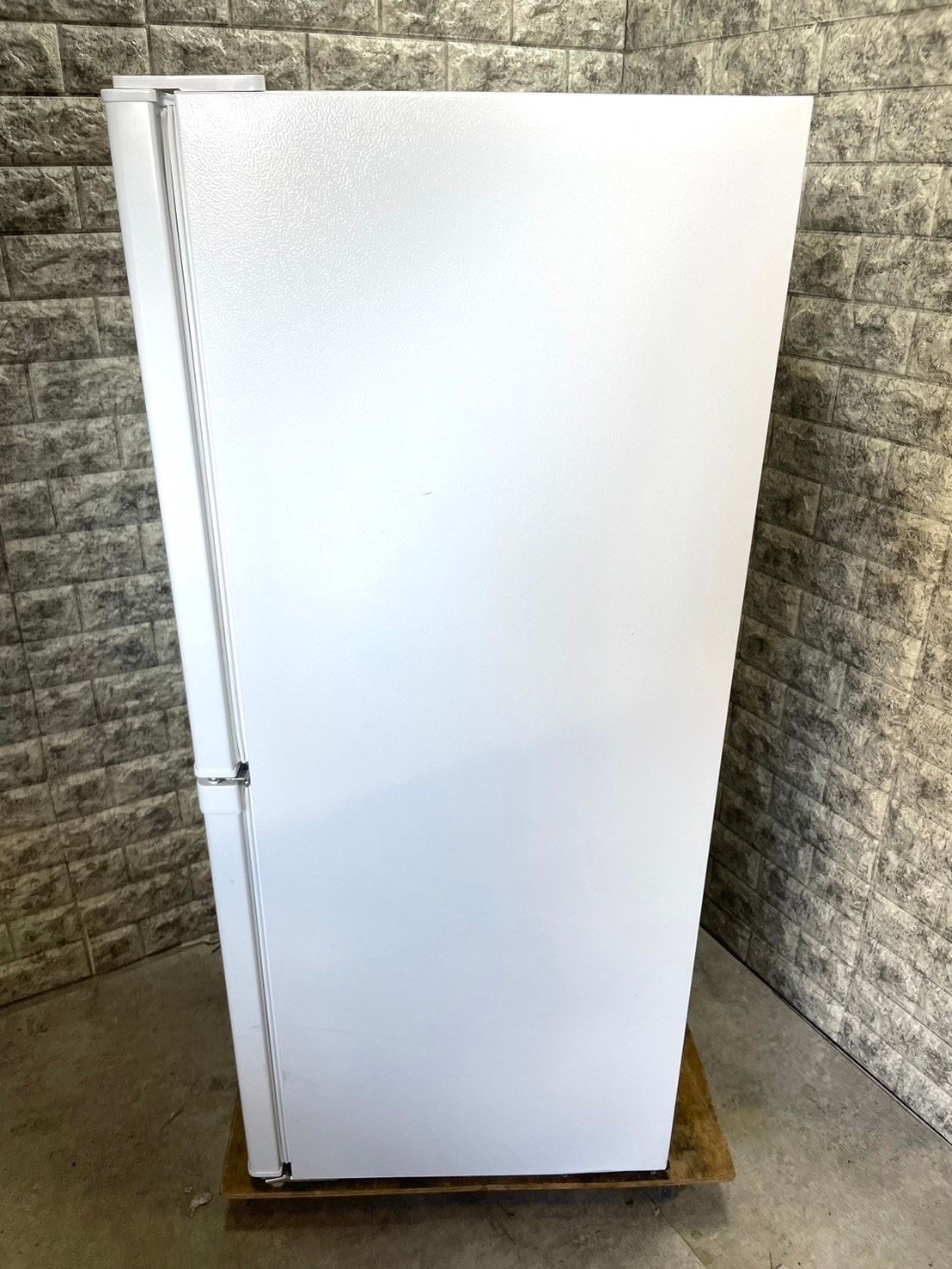 高年式‼︎大阪送料無料☆3か月保障付☆2023年☆142L☆2ドア☆IRSD-14A  