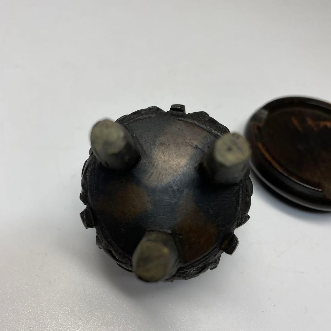 中国古玩 古銅 三足 ミニ香炉 90g トコル 東さ6-0610☆2F ウルトラマン