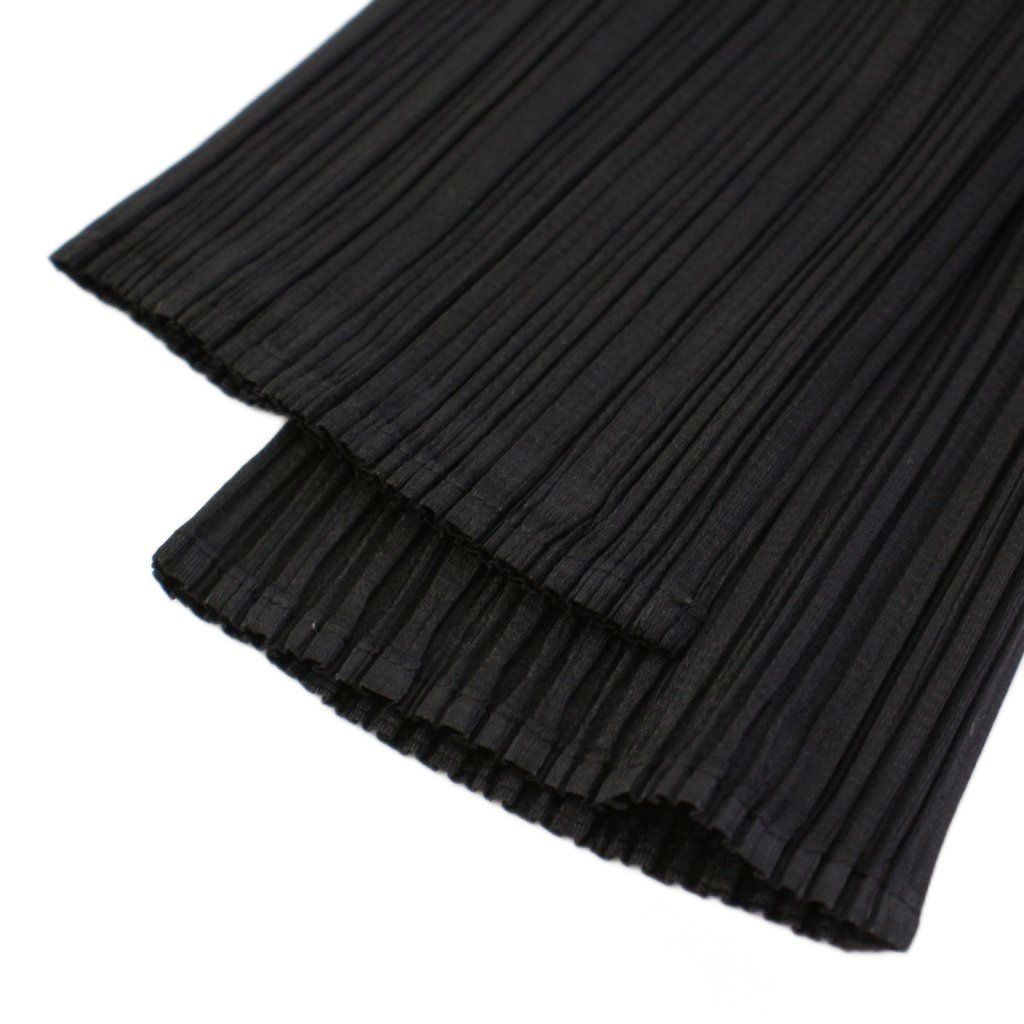 PLEATS PLEASE ブラック長袖シャツ 3 襟つき　プリーツプリーズ プリーツプリーズ PLEATS PLEASE イッセイミヤケ シャツ