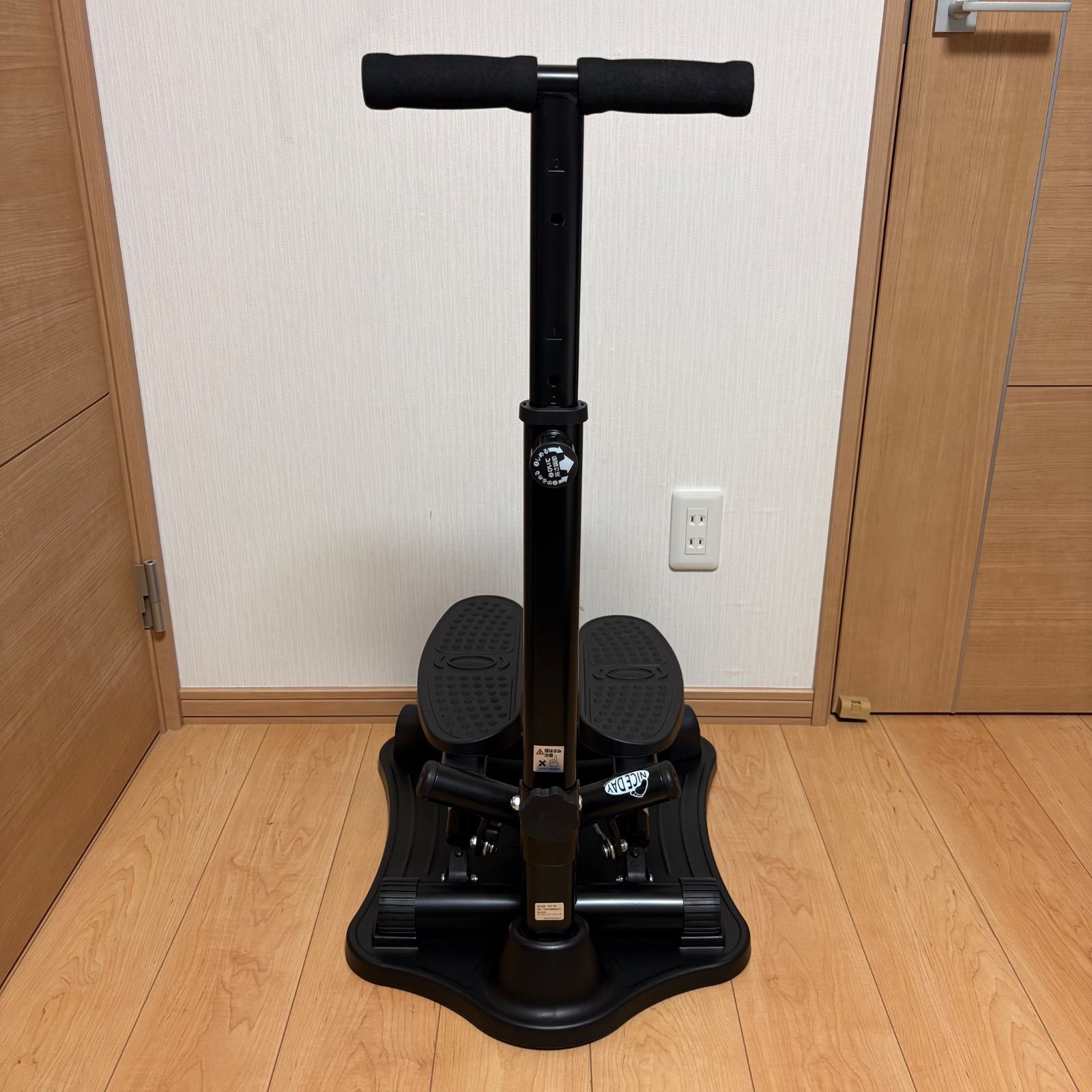 ナイスデイ NICE DAY 健康ステッパー ハンドル付 ブラック 黒