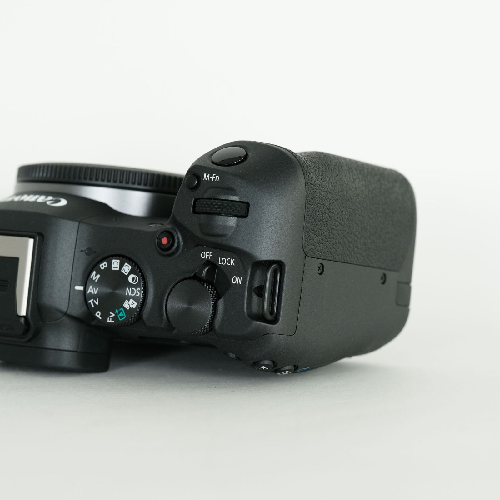 Canon EOS R8 ボディ ブラック シャッター1000回