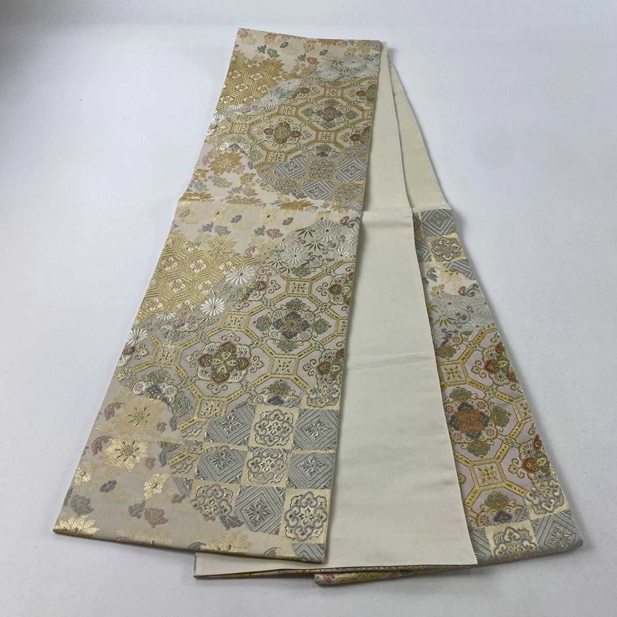 袋帯　蜀江紋　フォーマル　金糸　ベージュ　着物　帯　006k 楽天市場】袋帯 美品 逸品 川島織物 落款あり 蜀江華文 金糸 箔