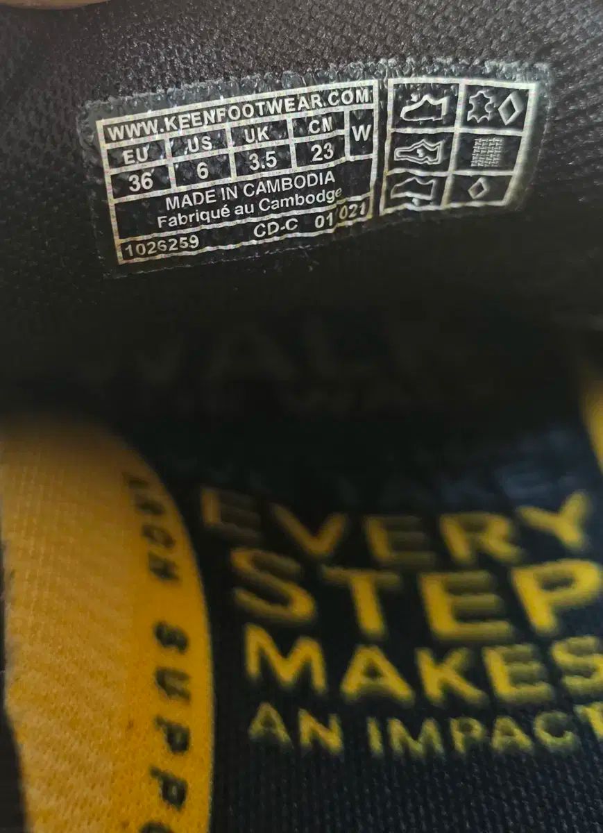 KEEN KEEN キーン ジャスパー 230 USTAUSTRALIA_COM_AU