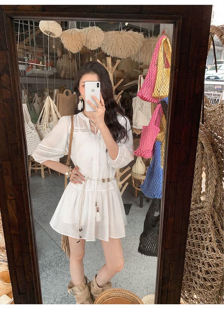 ♥ ホワイトVネックツーピース