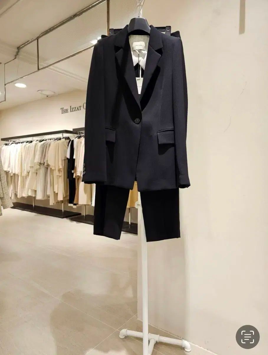 アイザックババ 黒