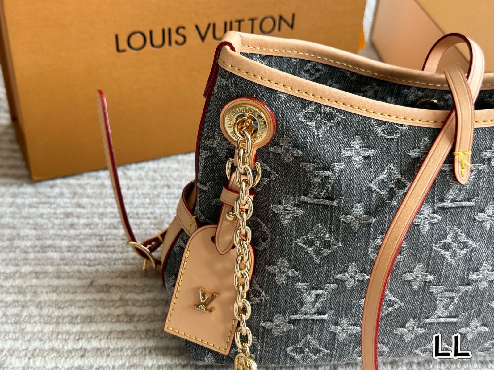 【モノグラム】Louis Vuitton キャリーオール BB CarryAll BB Monogram - Women - Handbags | LOUIS VUITTON ®