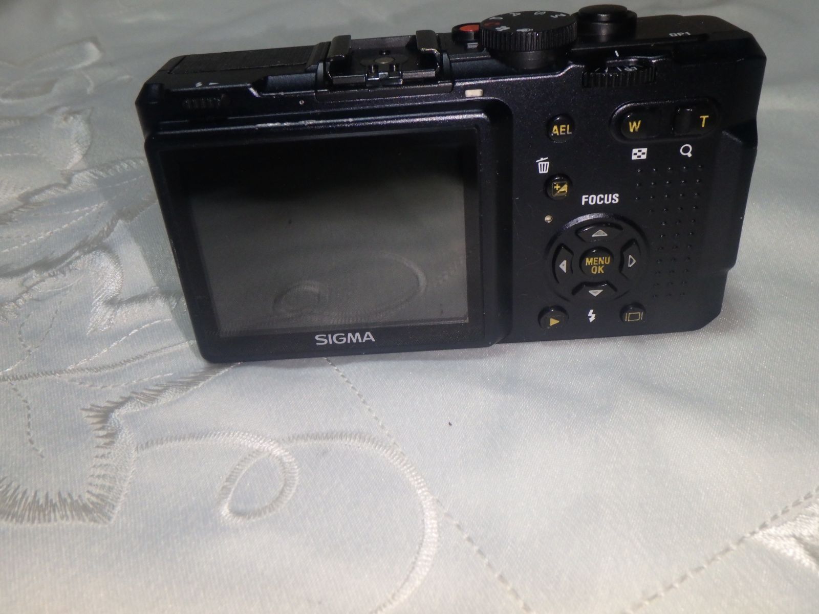 SIGMA シグマ DP1 デジタルカメラ ジャンク SIGMA シグマ DP1 デジタルカメラ ジャンク - メルカリ