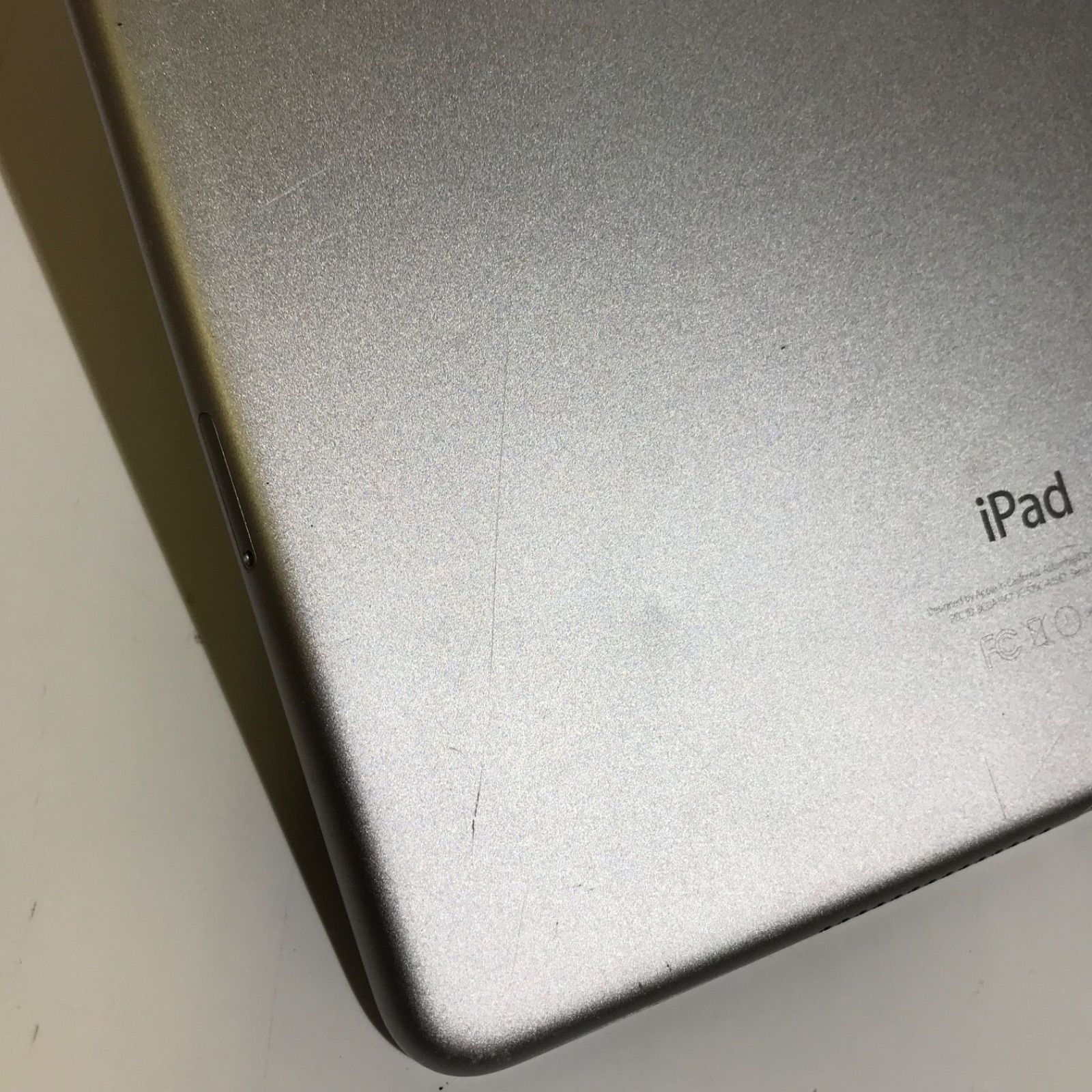 Appel アップル iPad タブレット iPad Air 2 シルバー 動作未確認 ジャンク