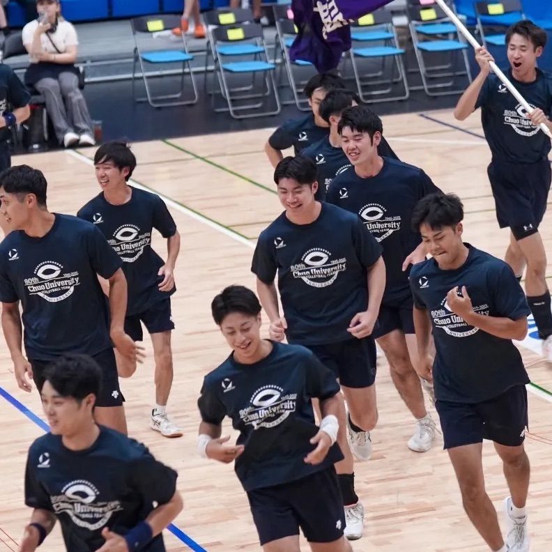 【激レア！】日本体育大学 バレーボール 80周年記念Tシャツ 2025年最新】日本体育大学 バレーの人気アイテム - メルカリ