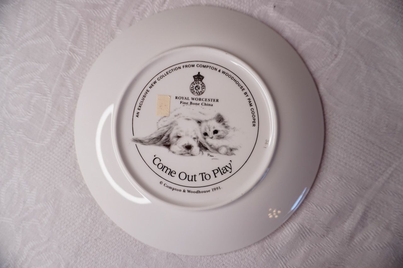 イギリス ヴィンテージ イヌとネコ 絵皿 コレクションプレート