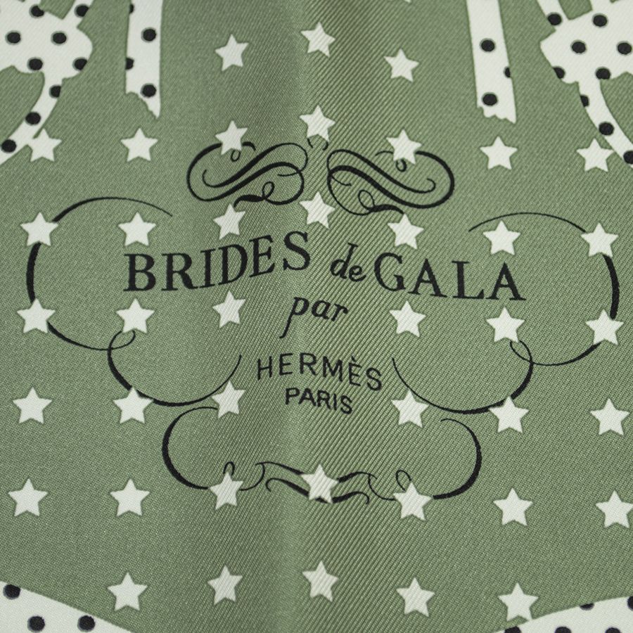 HERMES エルメス カレ70 Brides de Gala Bandana a Pois ブリッド・ドゥ・ガラ バンダナ ア ポア 942669S 03 スカーフ 2024SS グリーン ブラック【中古】