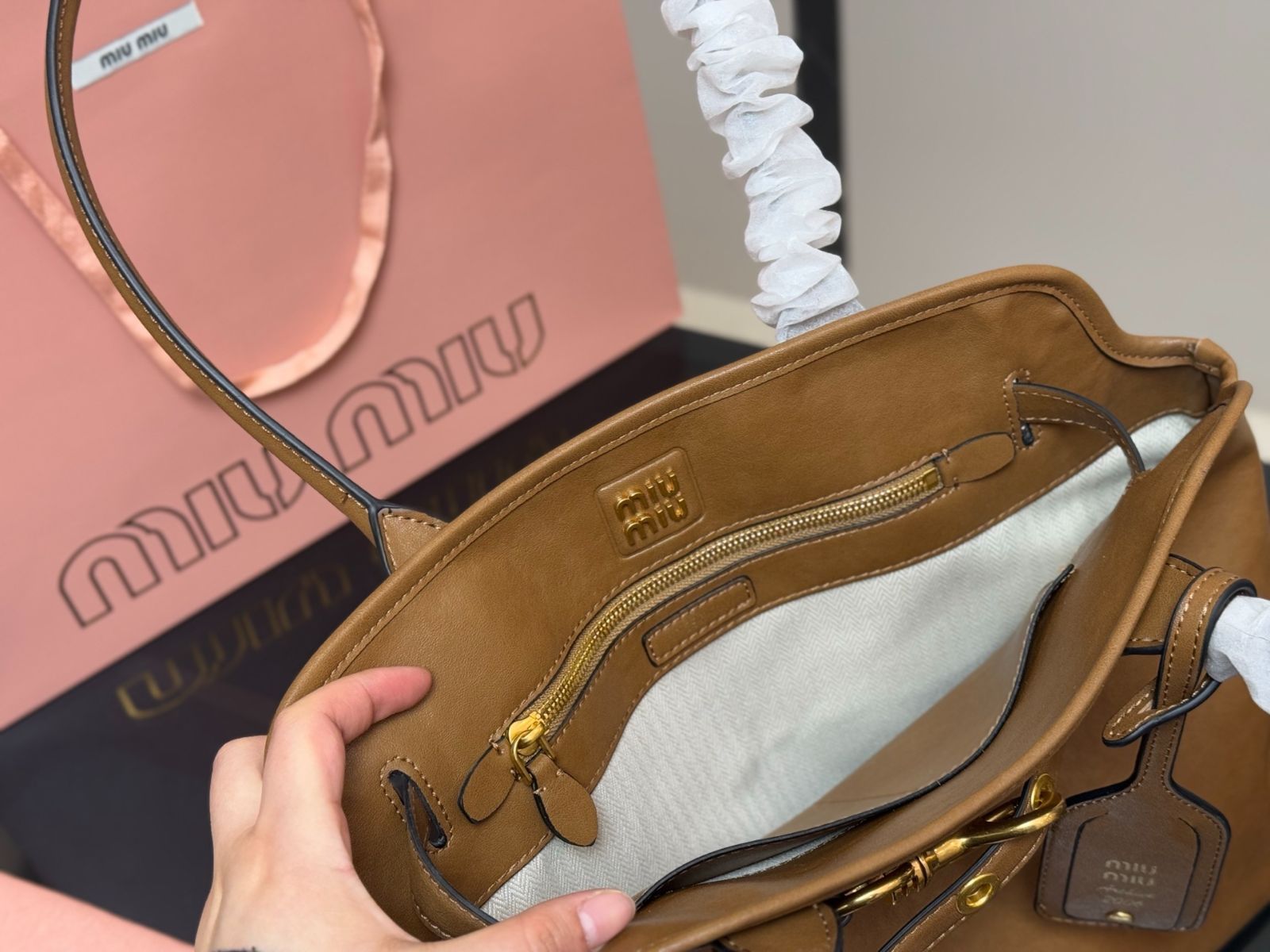 yumiyumi出品 今日特価】miumiu Vintage Tote Bag（ミュウミュウ ヴィンテージ