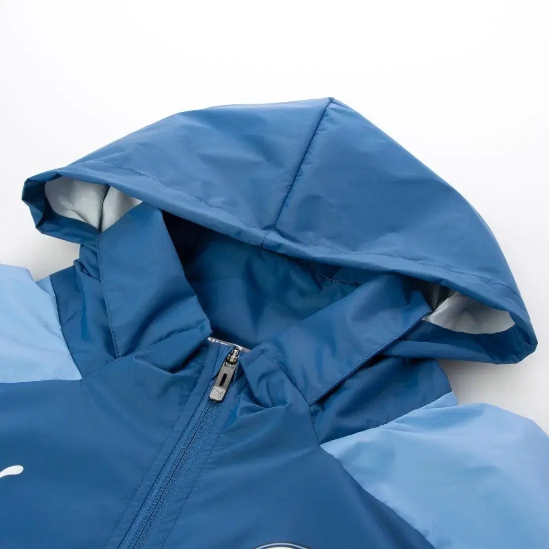 23-24 マンチェスターシティ オールウェザー ジャケット ブルー LLC-HASEGAWATOSO_COM