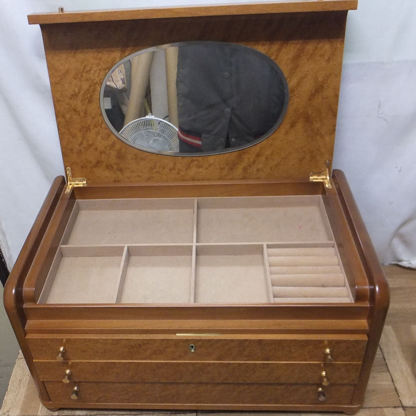 R508 スイス製 REUGE社 Romance 木製 宝石箱 ジュエリーケース オルゴール付き 30