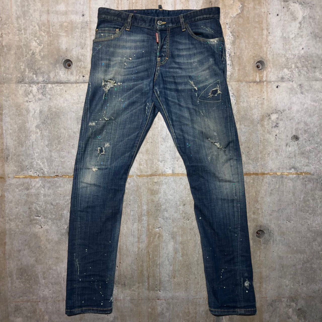 DSQUARED2(ディースクエアード) BOCCA CHICCA WASH SEXY TWIST JEAN  