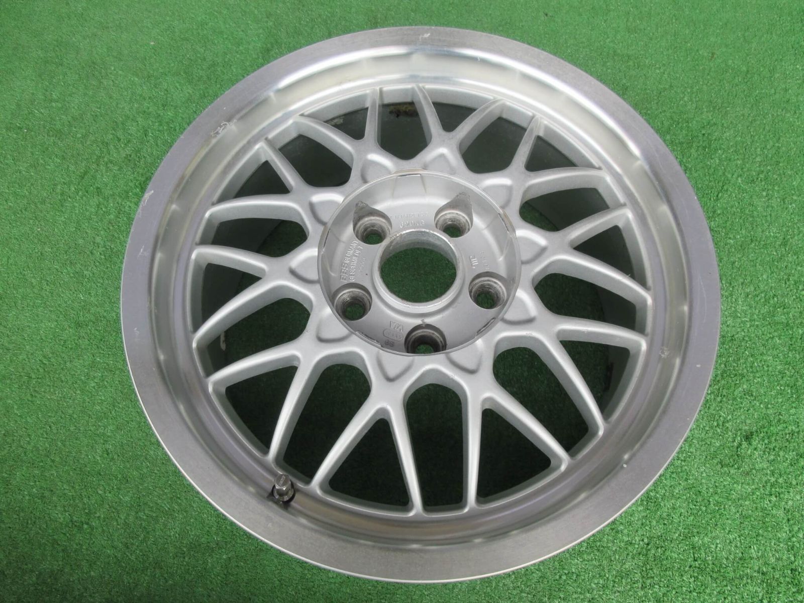 BBS RG168◇7J 16インチ IS38(オフセット+38) 5/114.3◇205/55R16 