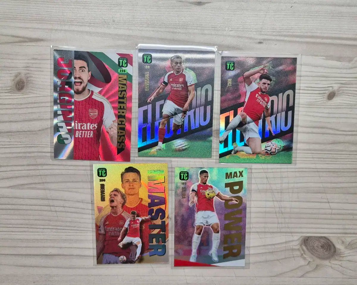 【雷市場（ポンジャン）商品韓国直送】 Panini パニーニ トップクラス 2024 アーセナルFC