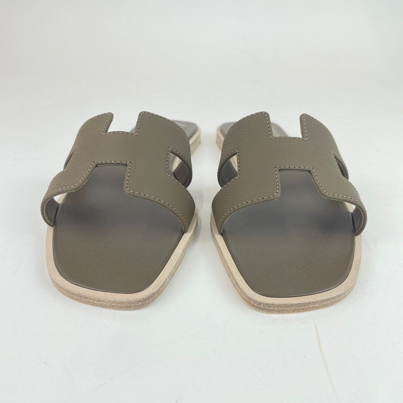新品未使用 Hermes エルメス Oran オラン Etoupe エトープ Calf