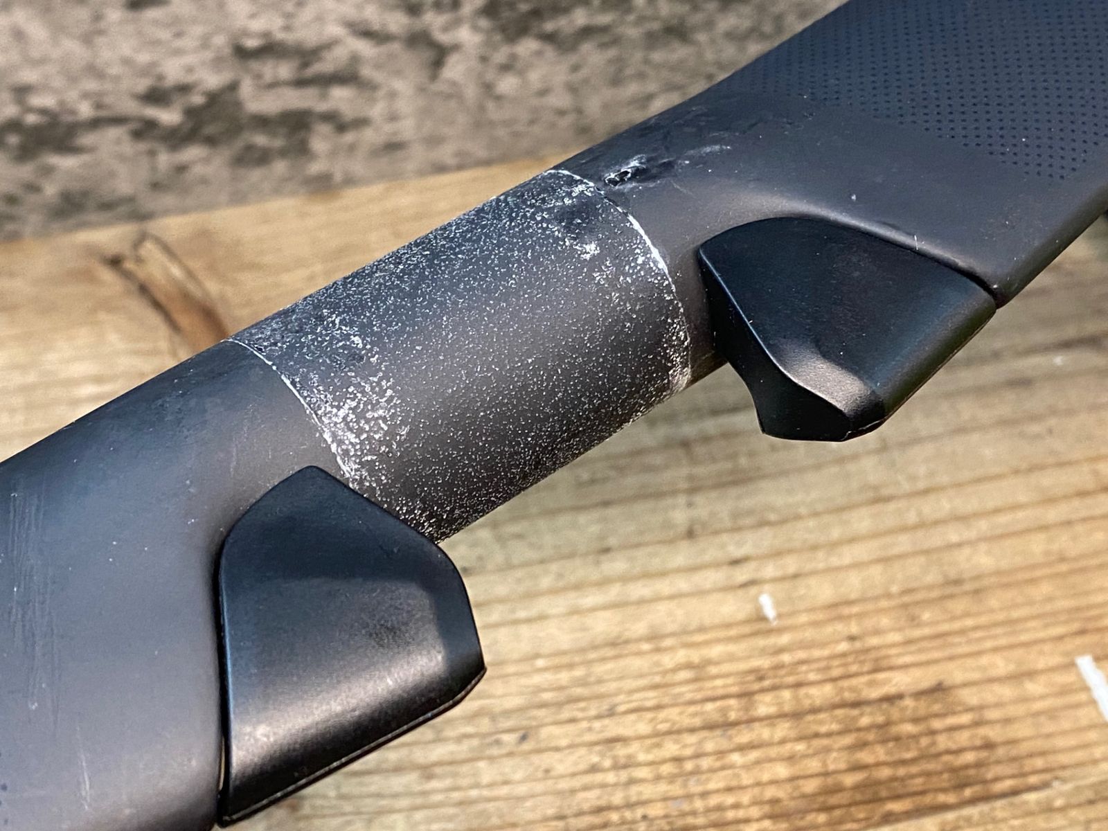 ROADBAR カーボン