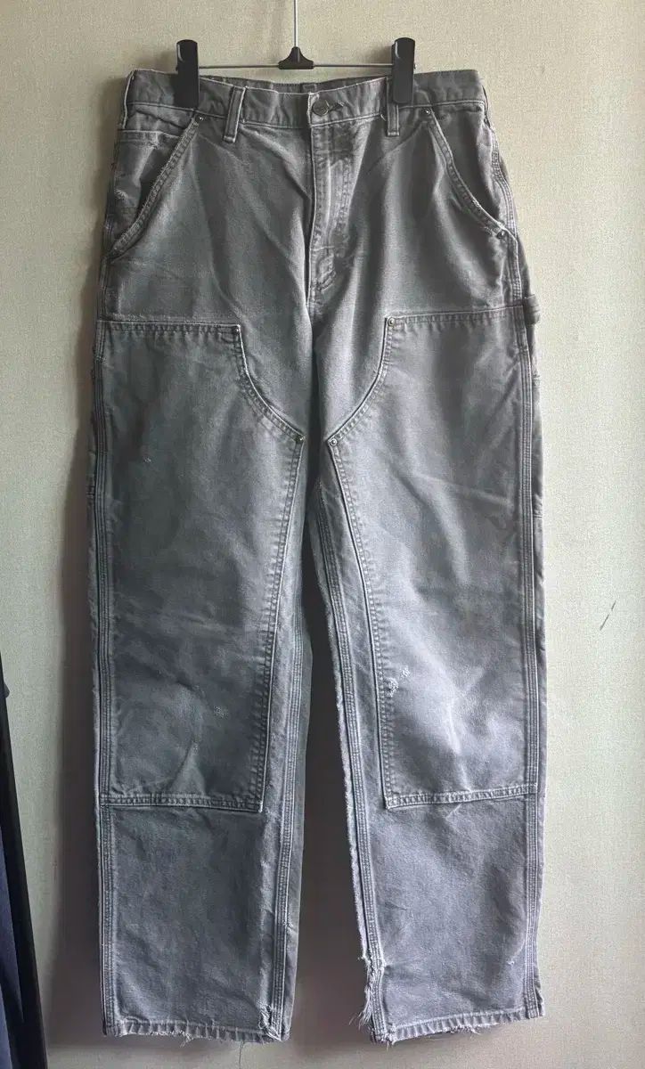 Carhartt(カーハート) ダブルニー モスグリーン - メルカリ
