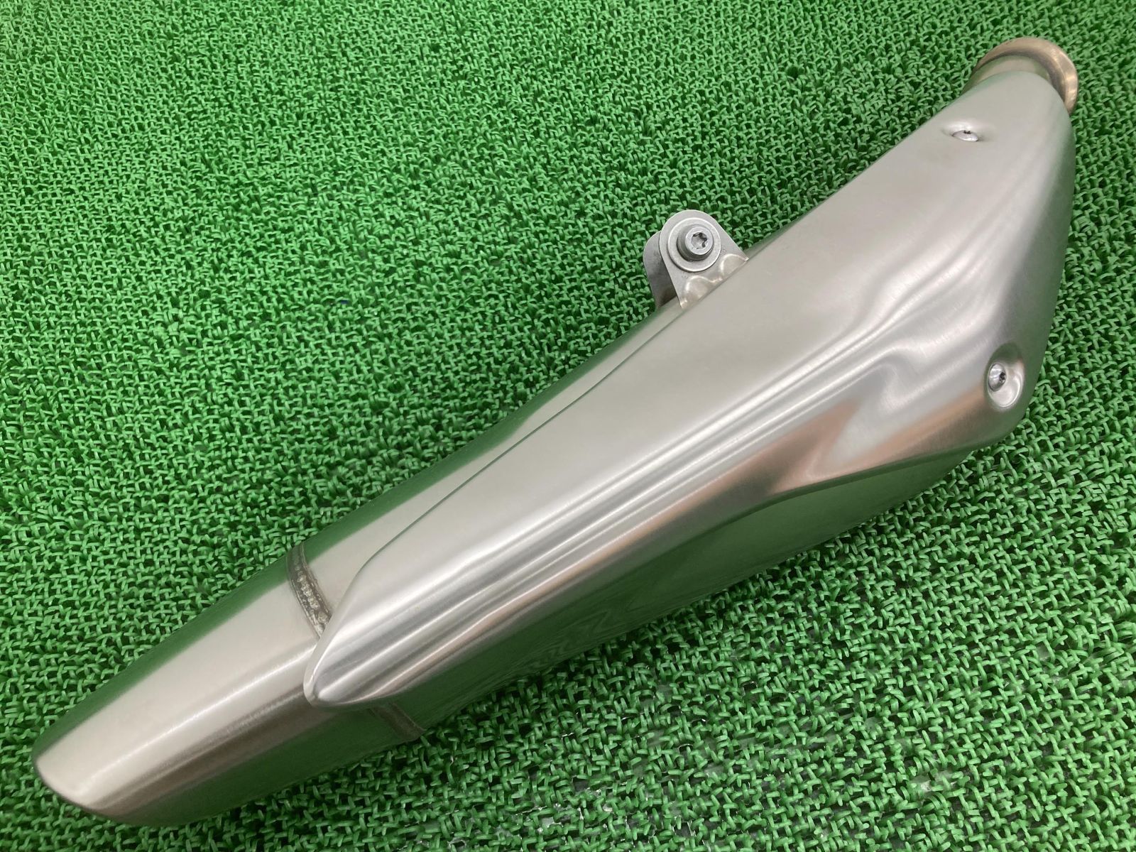 790デューク サイレンサーマフラー 641.05.083.000 KTM 純正 中古