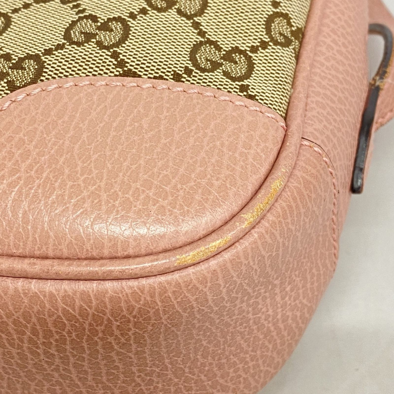 Gucci ショルダーバッグ ベージュ/ピンク Gucci GGパターン ショルダーバッグ ベージュ/ピンク - メルカリ