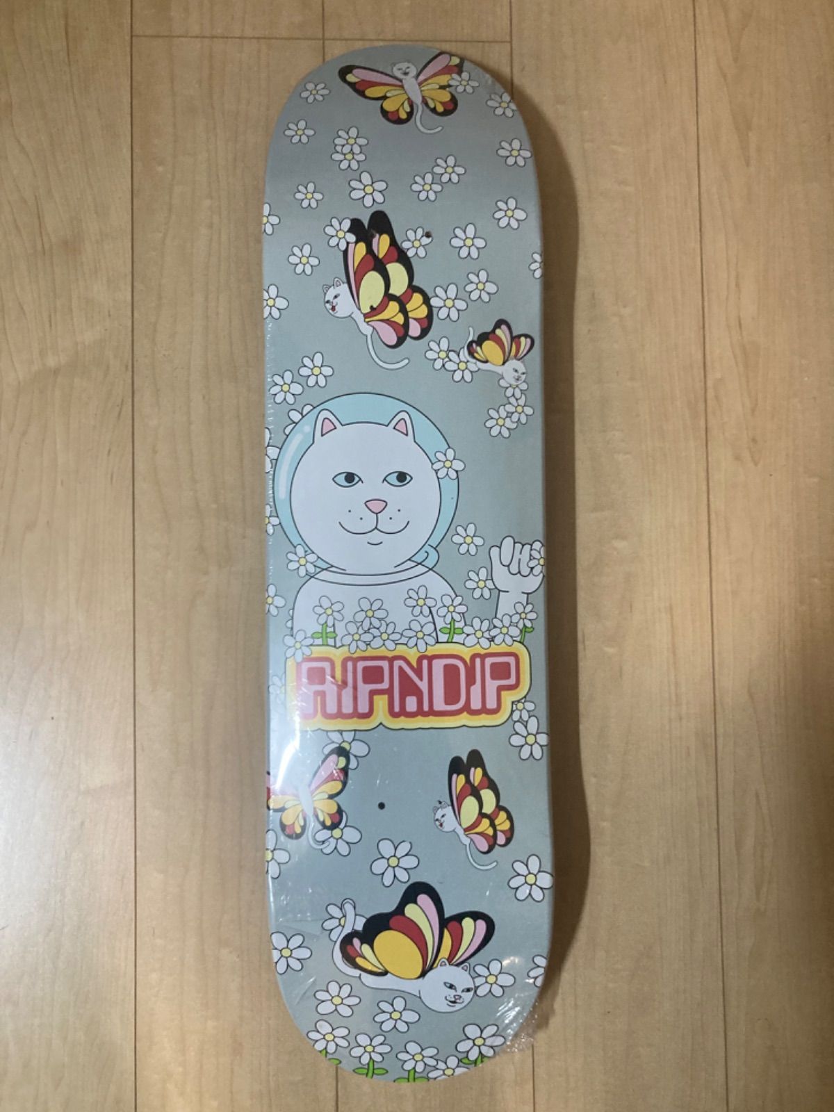 人気の福袋 最新のデザイン 新品、未使用 ripndip バタフライ 8.25