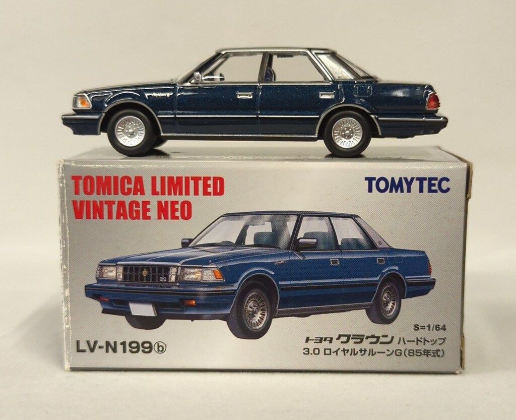 トミーテック TOMICA LIMITED VINTAGE NEO トヨタ クラウン ハード