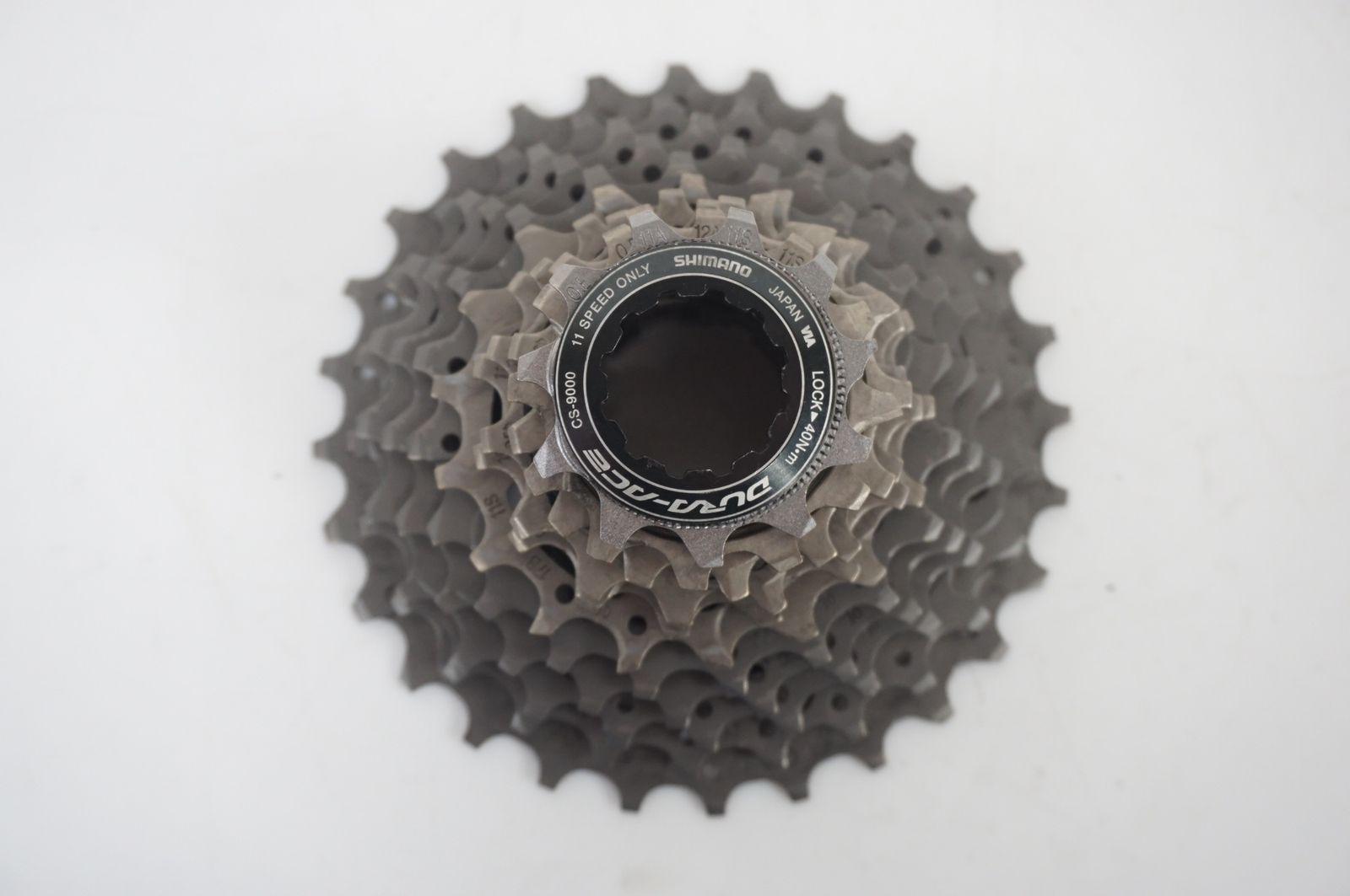 SHIMANO 「シマノ」 DURA-ACE CS-9000 11-28T スプロケット