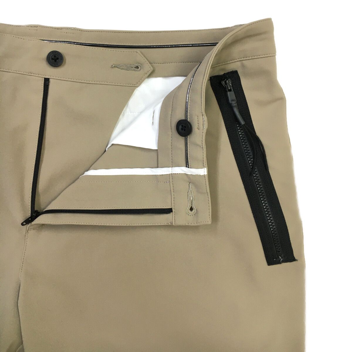 BRIEFING - coco 中古 ブリーフィング BRIEFING メンズ ハーフパンツ L ベージュ ストレッチ 未使用品 メンズ ブリーフィング BRIEFING ハーフパンツ L