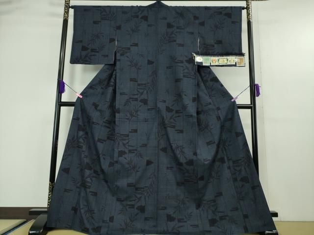 平和屋本店■極上　本場結城紬　重要無形文化財　奥順謹製　100亀甲　笹文　証紙付き　逸品　DZAA5356kh5 平和屋本店□極上 本場結城紬 重要無形文化財 奥順謹製 100亀甲 笹文