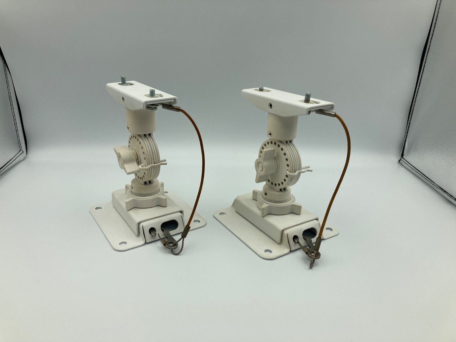 スピーカー ペア