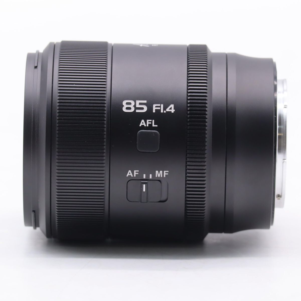 も*け様 極美品SIRUI AURORA 85mm f1.4 AF Zマウント も*け様 極美品SIRUI AURORA 85mm f1.4 AF Zマウント