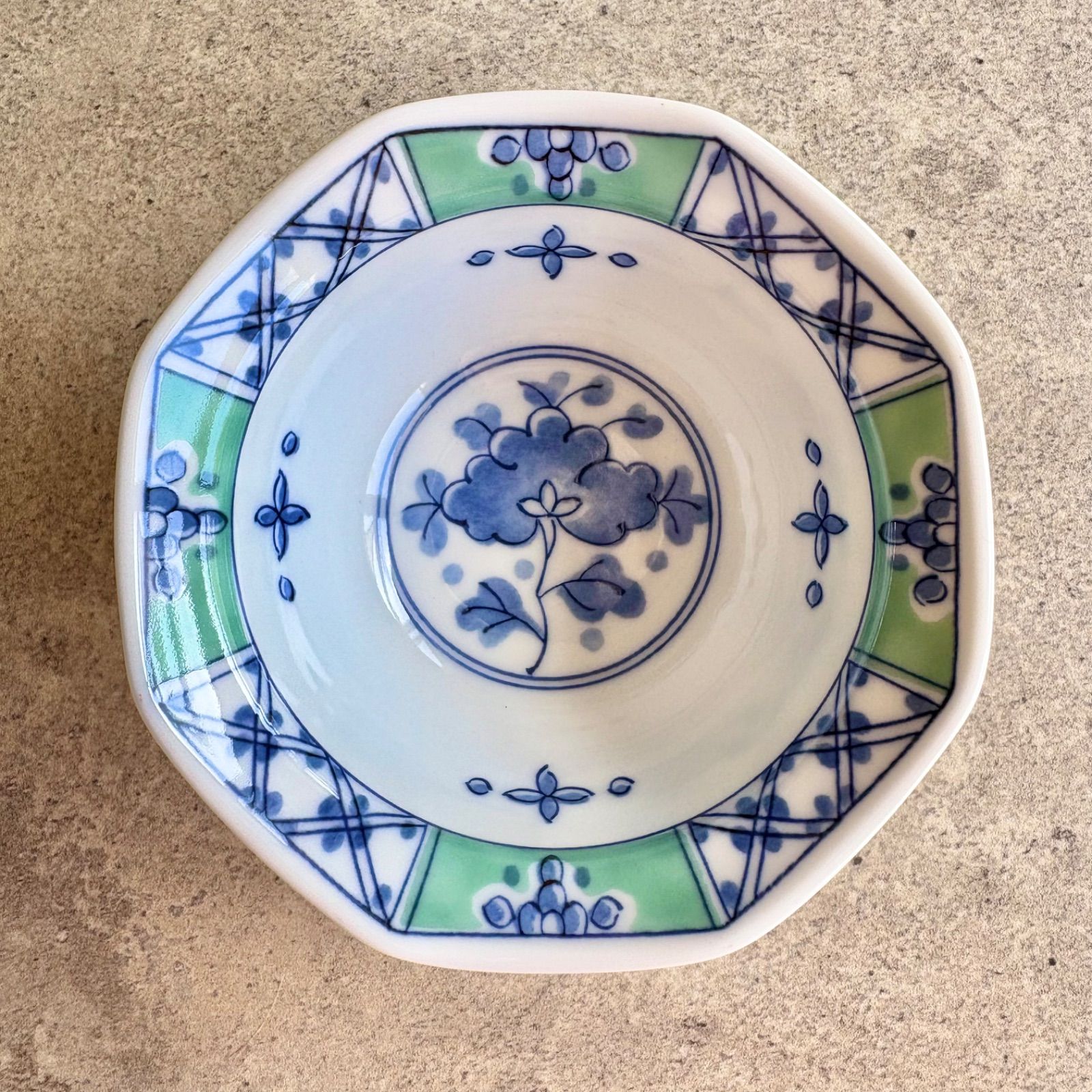 古伊万里　染錦鉢4直径約15㎝ 古伊万里 染錦鉢4直径約15㎝ 古伊万里 染錦鉢4