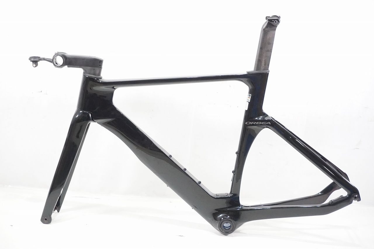 AERO