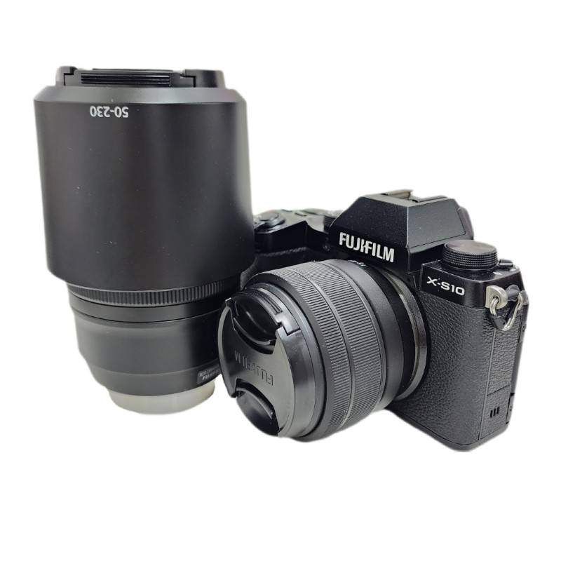 FUJIFILM X-S10 ダブルズームレンズキット シャッター回数約2700回以下