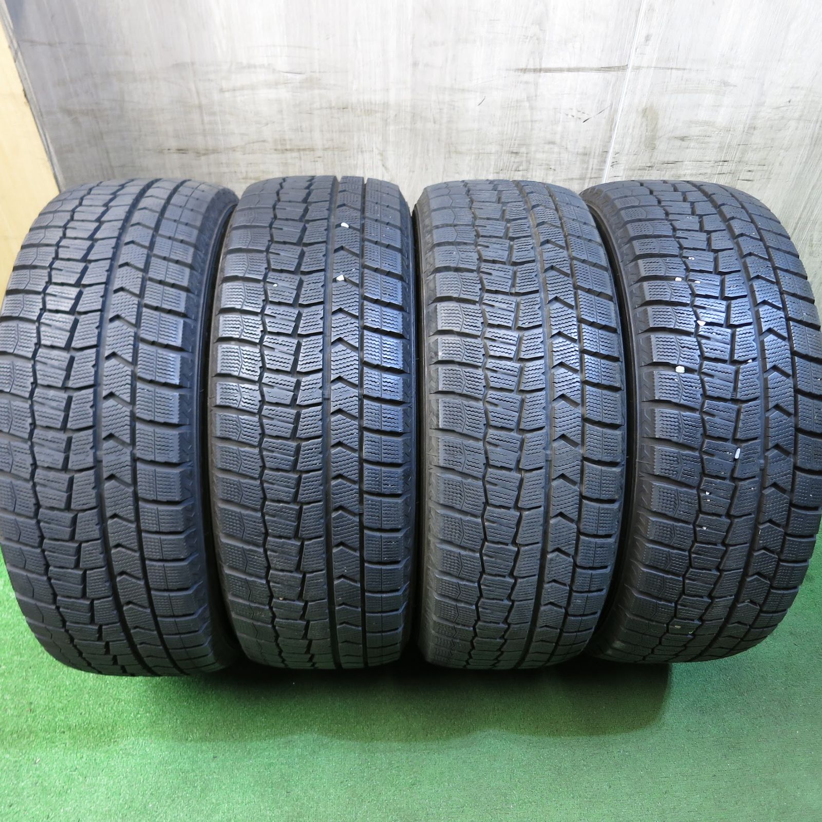 送料無料]バリ溝！19年！キレイ！9.5分☆スタッドレス 225/55R17