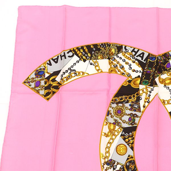 レア希少品✴︎シャネルCHANEL シルク大判スカーフ ココマーク　黄色　表示タグ 美品】シャネル スカーフ 大判 シルク ココマーク チェーン