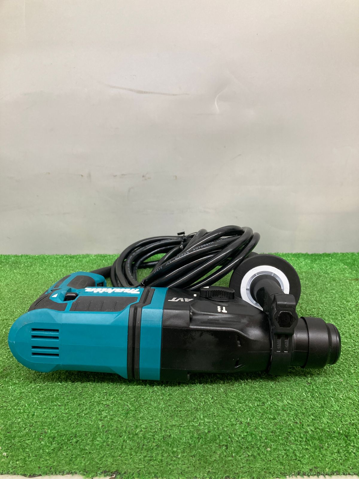 【中古品】【0921】★makita(マキタ) 18㎜ハンマドリル(SDSプラスシャンク) HR1841F　ITFH77AXHM9K