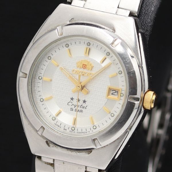 【稼働品】オリエント　スリースター クリスタル　クォーツ　腕時計　シルバー オリエント SZ13-01 スリースター クリスタル デイト QZ アイボリー