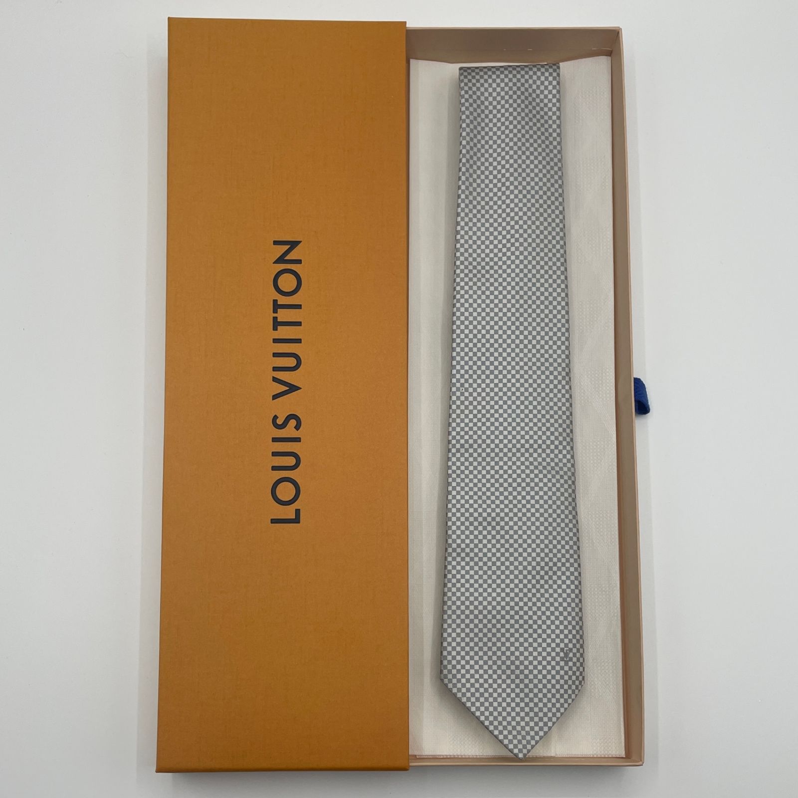 未使用 LOUIS VUITTON ルイヴィトン モノグラム シルク ネクタイ LOUIS VUITTON(ルイヴィトン) LVロゴ モノグラム柄シルクネクタイ