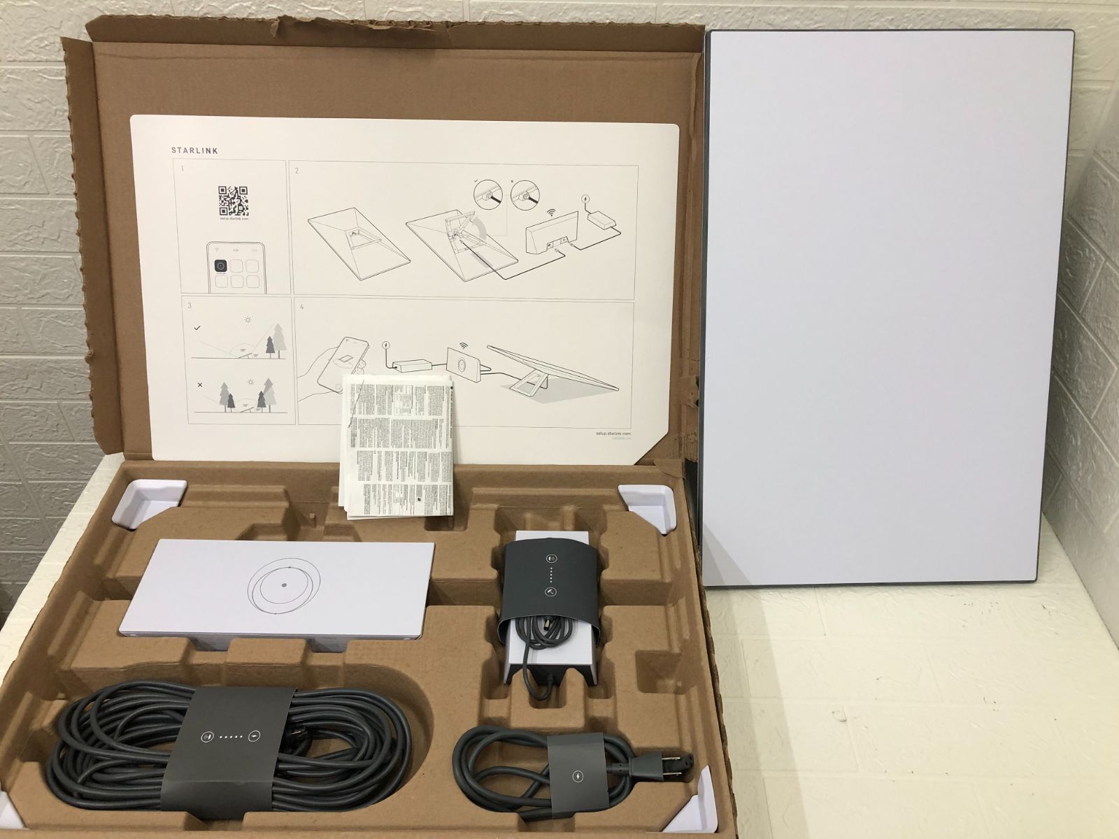 SpaceX Starlink スターリンク スタンダードキット V4 Wi-Fi 人工衛星 無線LAN高速