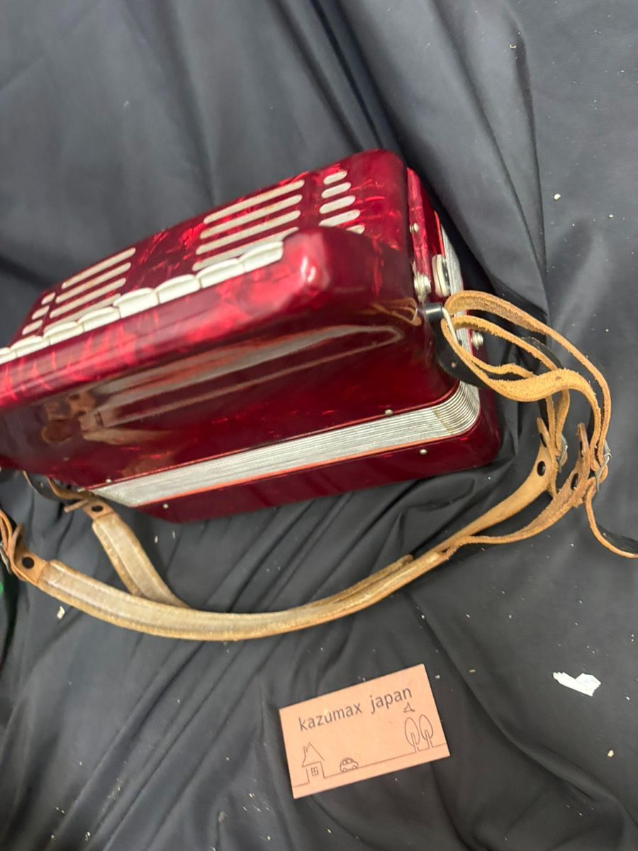 YAMAHA Accordion アコーディオン 動作品 本体のみ レッド 鍵盤楽器 ヴィンテージ ヤマハ z-2306