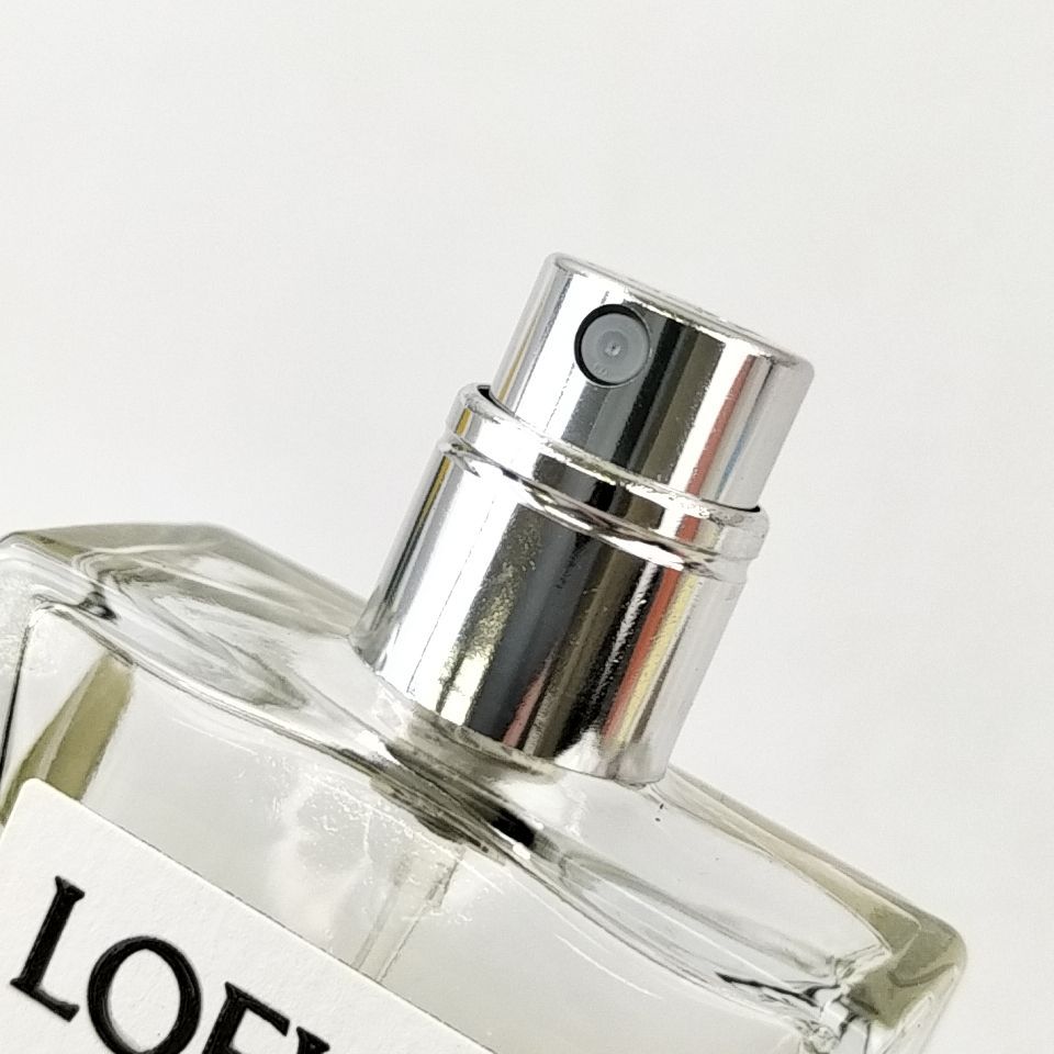 ほぼ満タン LOEWE 001 ウーマン オードパルファム 100ML スプレー ほぼ満タン LOEWE 001 ウーマン オードパルファム 100ML スプレー